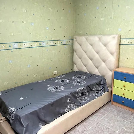 Central Tirana Apartment Διαμέρισμα *