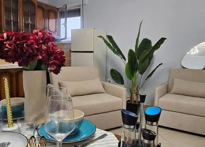 Central Apartment Lägenhet